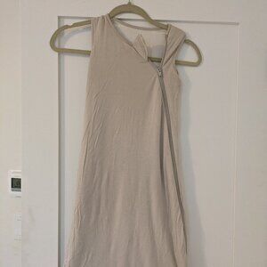 Kyte Baby Cream/gray five medium 1.0 tog sleep sack some minor stains CAN BUNDLE